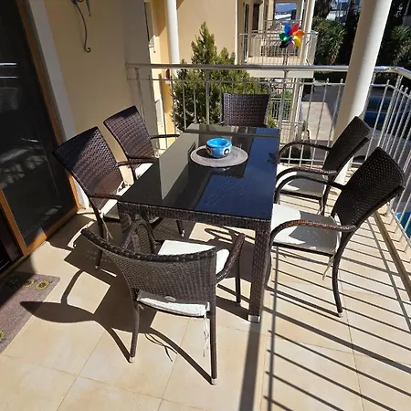 Apartment Villarinda *