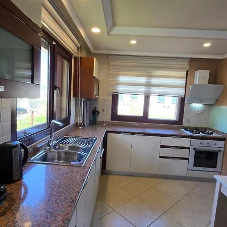 Villarinda Apartment *